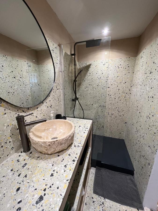 Appartement Endoume Notre Dame De La Garde T2 Avec Parking Marseille